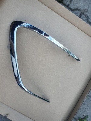 Toyota camry viii lift хром молдинг бампера ліва 52713-33080 фото №1