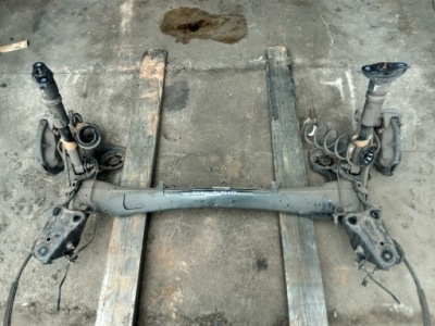 Opel corsa f балка задняя подвеска тормозные диски 2019- фото №1