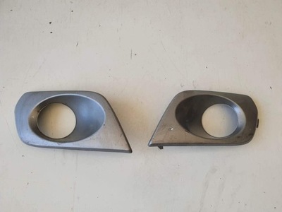 Dacia sandero ii lift накладка протитуманної фари 261a36699r фото №1