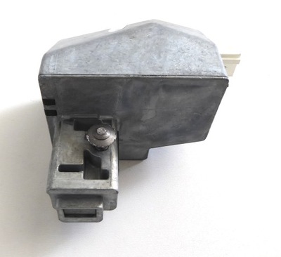 Блокировка руля opel crossland x фото №1