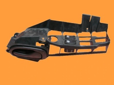 Renault magnum dxi панель стекло правый ручка внутренний. фото №1