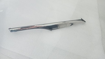 Toyota corolla cross молдинг верхний хром левая фото №1