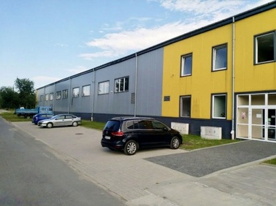 Magazyny i hale, Pionki, Radomski (pow.), 4067 m²