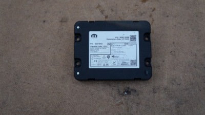 Jeep зарядний пристрій індукційна 26295-15wwc 52216063 фото №1