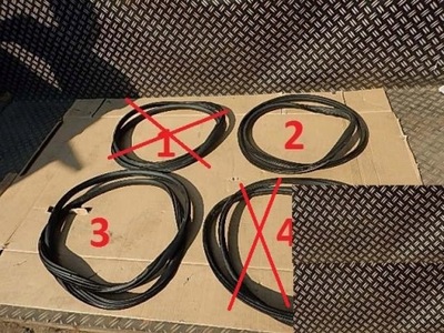 Citroen c4 ii 10- прокладка навколо двері задня фото №1