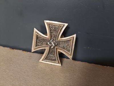 Niemiecki krzyż żelazny I klasy 1939 Wehrmacht WH odznaczenie medal order