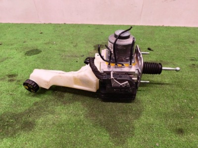 Bmw 2 u06 насос abs 5a8d889 фото №1