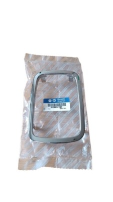 Рамка корпус чохол важеля перемикання передач хромована lancia thesis автоматична коробка передач 156031193 nowa оригінальний номер фото №1