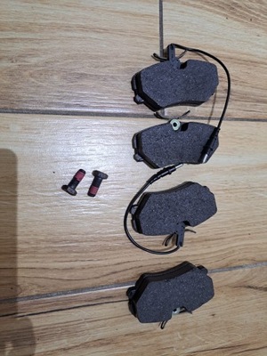 Гальмівні колодки гальмівні перед peugeot 405 425095 oe! фото №1