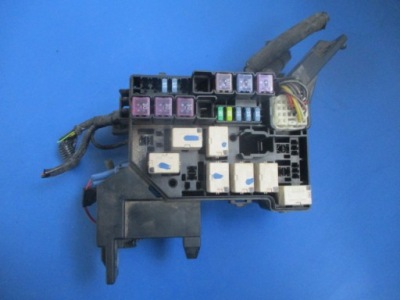 Suzuki sx4 1.5vvt m15a коробка запобіжників фото №1