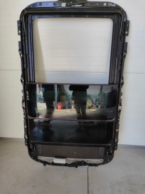 Bmw e91 рестайлинг  люк фото №1