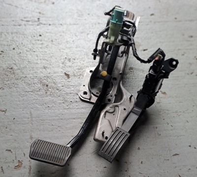 Ford kuga mk3 каркас педаль газа тормоза автоматическая коробка передач фото №1