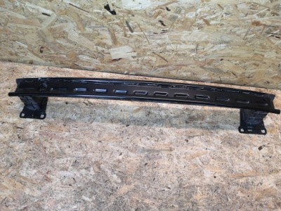 Audi q2 81a балка pod бампер задня фото №1
