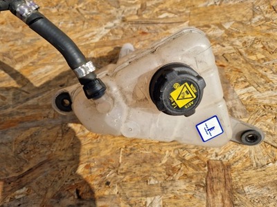 Бачок расширительный жидкость alfa romeo stelvio 2.2 50532261 фото №1