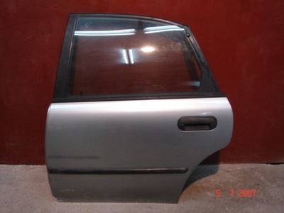 Honda accord 4d sedan 93-98 двері ліва задні фото №1