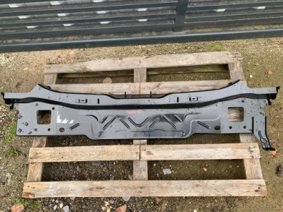 Pas задня задній vw touran 5ta iii фото №1