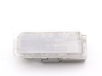 Citroen ds5 11-15 лампа кабины фото №1