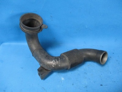 Труба wąż повітря audi a8 d3 4.2 tdi 057129609e фото №1