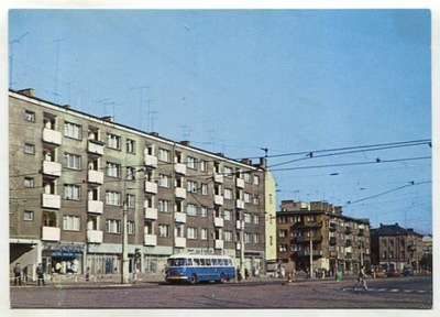GORZÓW WLKP :: Ulica Chrobrego - stary autobus