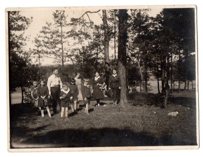 Zdjęcie grupowe, rodzinne, wycieczka, dzieci rok 1932