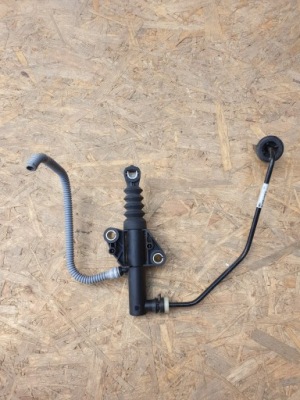 Trafic vivaro iii циліндр зчеплення помпа зчеплення фото №1