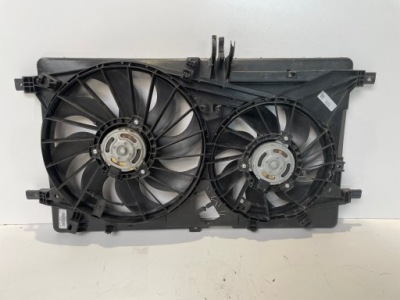 Вентилятор радіатора + корпус renault master фото №1