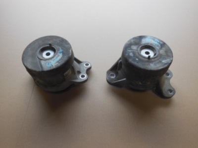 Подушка двигателя mercedes glc правая левая фото №1