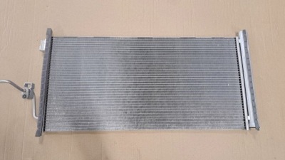Радіатор кондиціонера bmw u10 u11 u06 фото №1