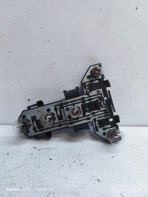 Вкладыш цоколь лампы vw golf iv левая правая фото №1