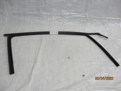 Прокладка двері правий перед vw polo cross звичайна фото №1