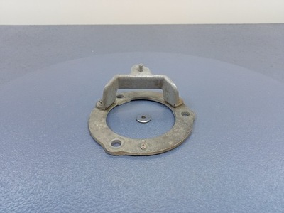 Cayenne ii 7p5 кронштейн кронштейн амортизатора фото №1