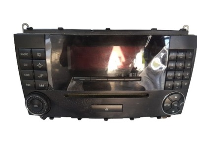 Mercedes w203 радио a2098700289 фото №1