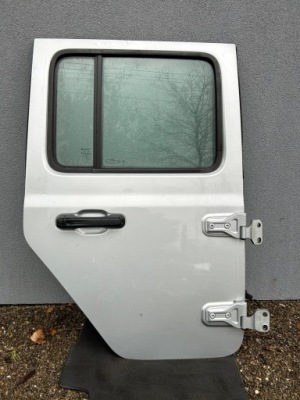 Двері правий задня праве задні jeep wrangler jl 18+ gladiator jt 20+ фото №1