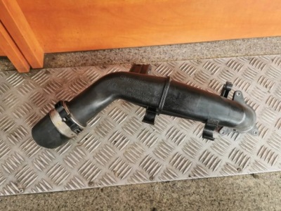 Труба шланг воздуха opel оригинальный номер 13240176 фото №1