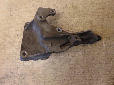 Кронштейн основание кронштейн subaru legacy outback 2.5 фото №1