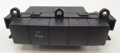 Панель кнопка pdc mercedes w245 a1698208210 фото №1