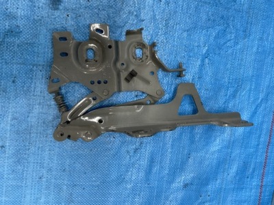 Петля правий капот do mini clubman f54 2017r europa фото №1