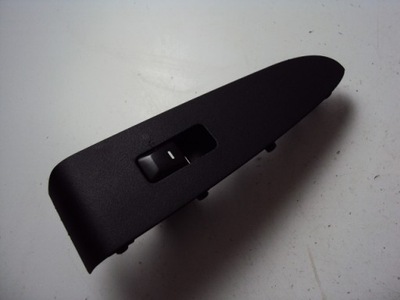 Панель скло правий задня kia sportage iii 2010- фото №1