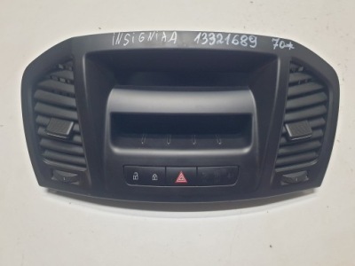 Панель дисплей ґрати обдув opel insignia a 13321689 фото №1