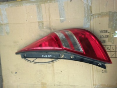 Hyundai i30 07-12 hb лампа правая задняя фото №1