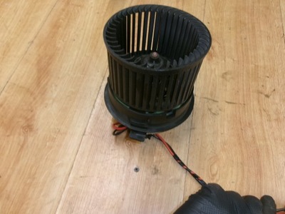 Peugeot 2008 i вентилятор воздуходувка europa фото №1