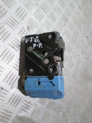 Замок двері правий перед 30699748 volvo v70 ii 04' фото №1