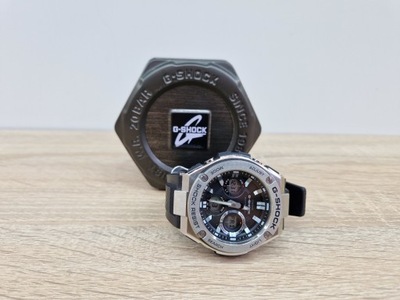Zegarek casio G-shock GST -W110