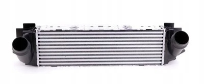 BMW X3 F25 || GAMYKLIŠKAI NAUJA INTERCOOLER 7823570 