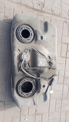 Бак bak топлива jeep patriot 2.0 crd фото №1