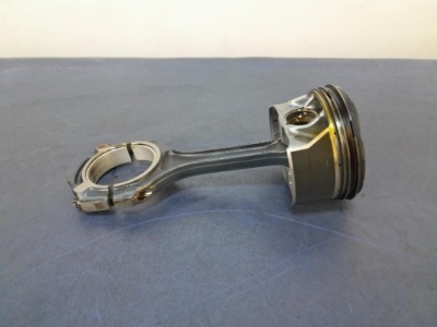 Mercedes c43 w205 amg 3.0b поршень шатун 88l111 фото №1