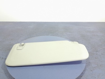 Opel astra j захист сонцезахисна ліва eu 22800029 фото №1