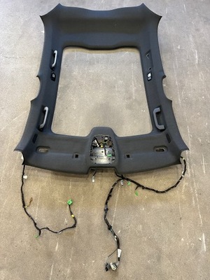 Polestar 2 стеля czarna панорама фото №1