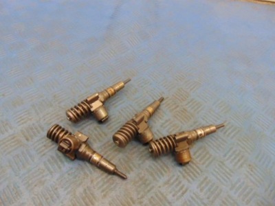 Mitsubishi grandis 2.0di-d комплект форсунок 0414720404 фото №1