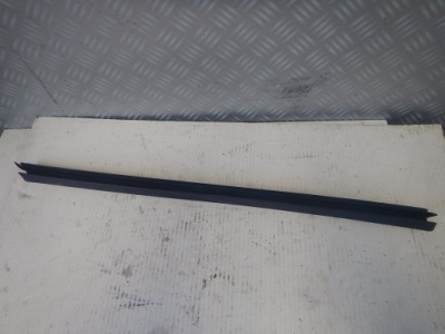 Bmw 3 e90 e91 правая молдинг na дверь перед фото №1